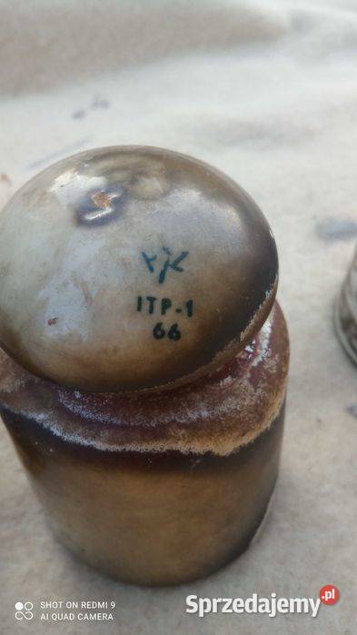 Izolatory stare elektryczne różne kolory Antyki, Sztuka, Kolekcje