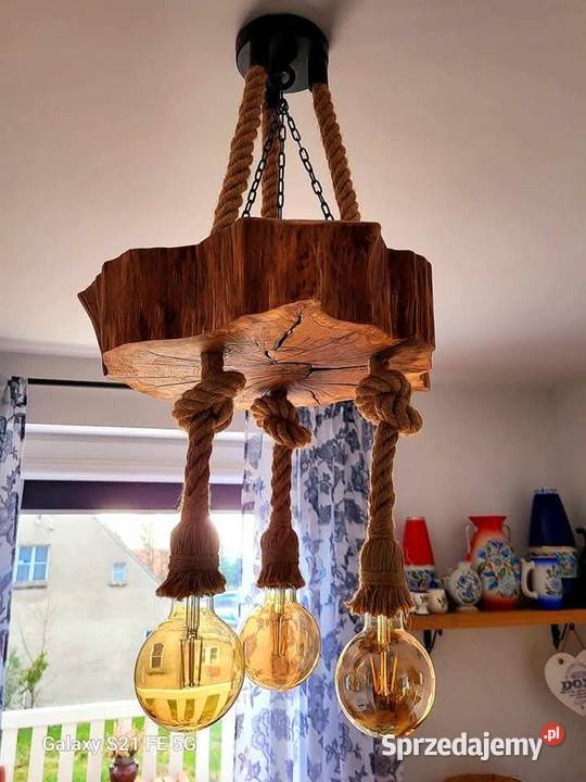 Lampy stoły stoliki lustra