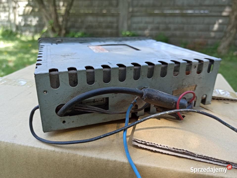 Radio kaseciak AR8240 do starego samochodu Ostrów Wielkopolski