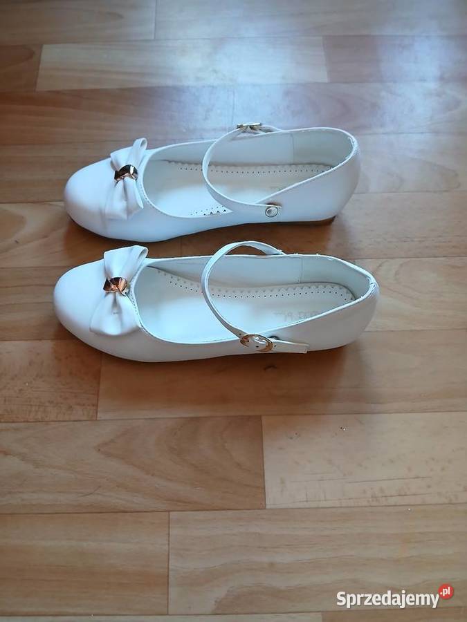 Sprzedam buty komunijne