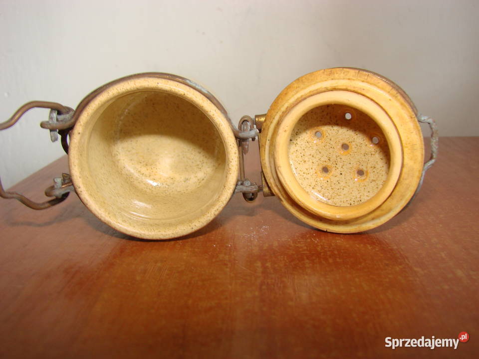 stara porcelitowa solniczka Pruszcz Gdański