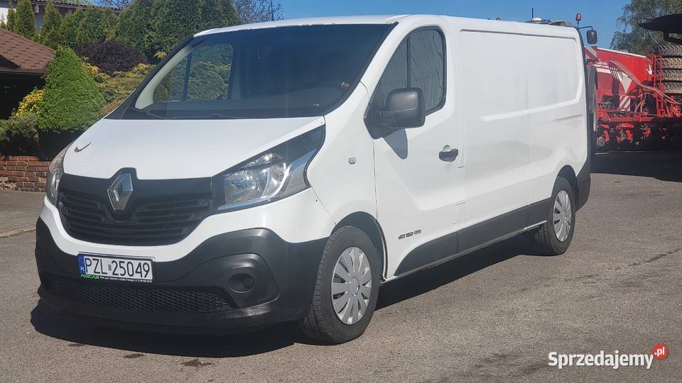 Renault Trafic 2016 Faktura VAT diesel Jarosty sprzedam