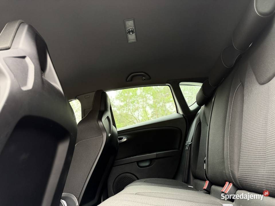 Seat Leon CUPRA 20 benzyna 240 2009r lift 18 manualna Kadzidło