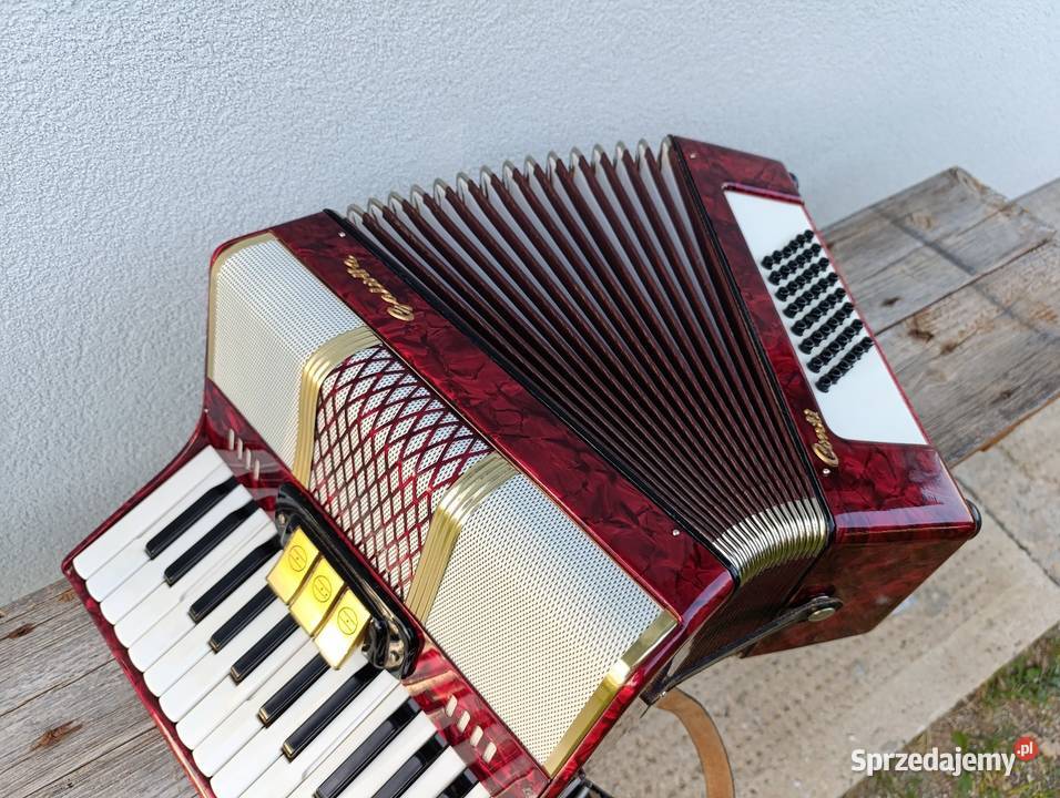 Akordeon Galotta 48 basów 2 chóry Szalowa