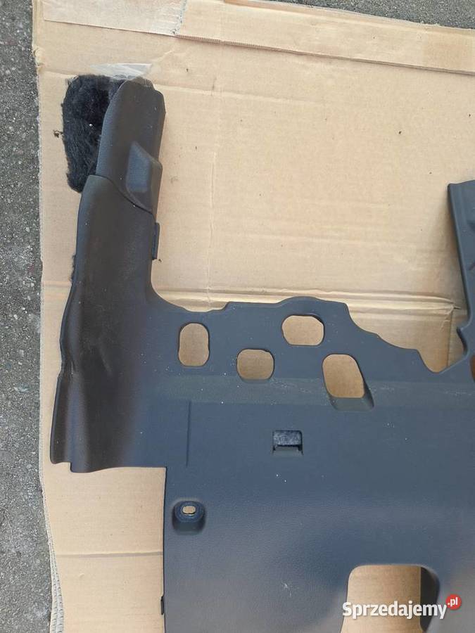 Osłona kolumny kierowniczej Audi A4 B8