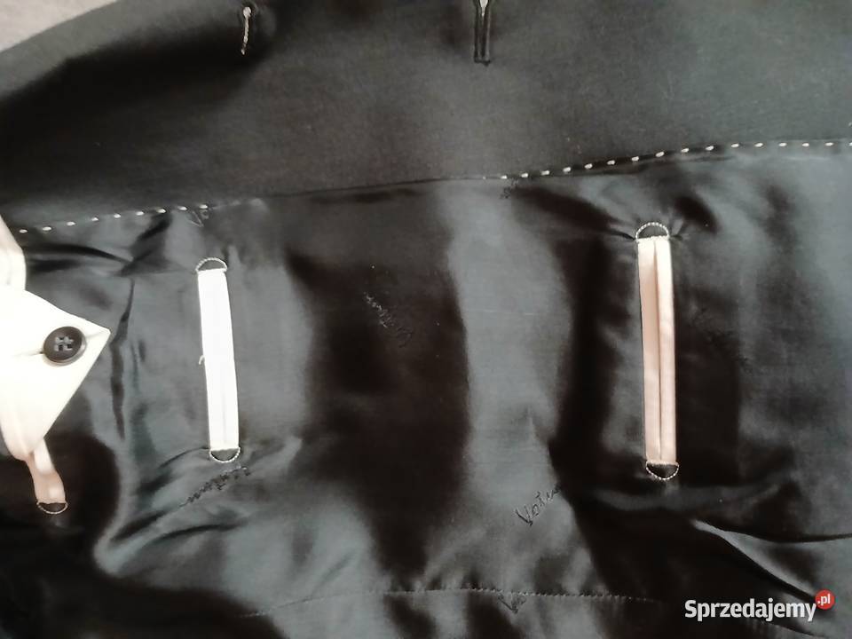 Czarny garnitur VOTUM bez kamizelki wielkopolskie Poznań