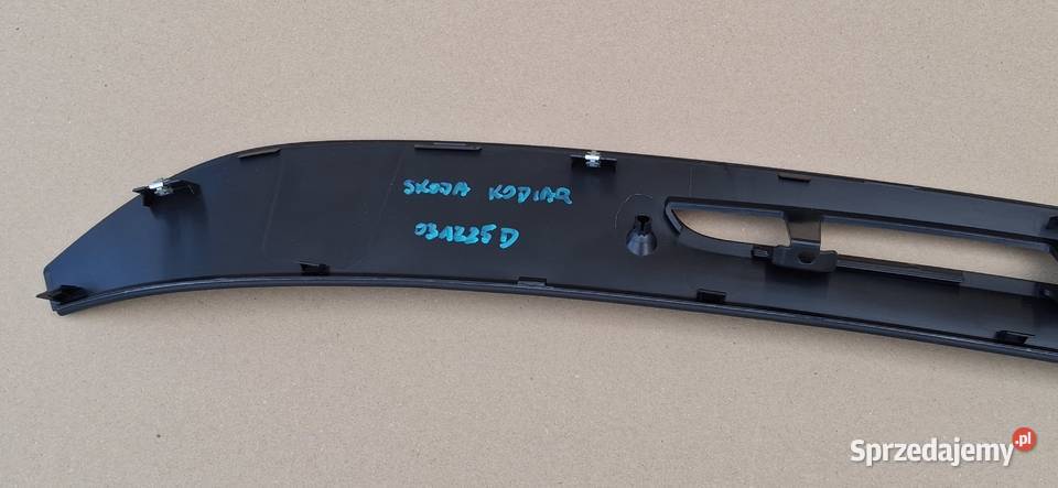 SKODA KODIAQ LISTWA SPOILERA KLAPY BAGAŻNIKA Bieleń