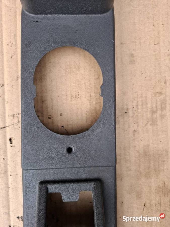 Tunel środkowy plastikowy Fiat 126p Maluch Pozostałe Strzelce Opolskie