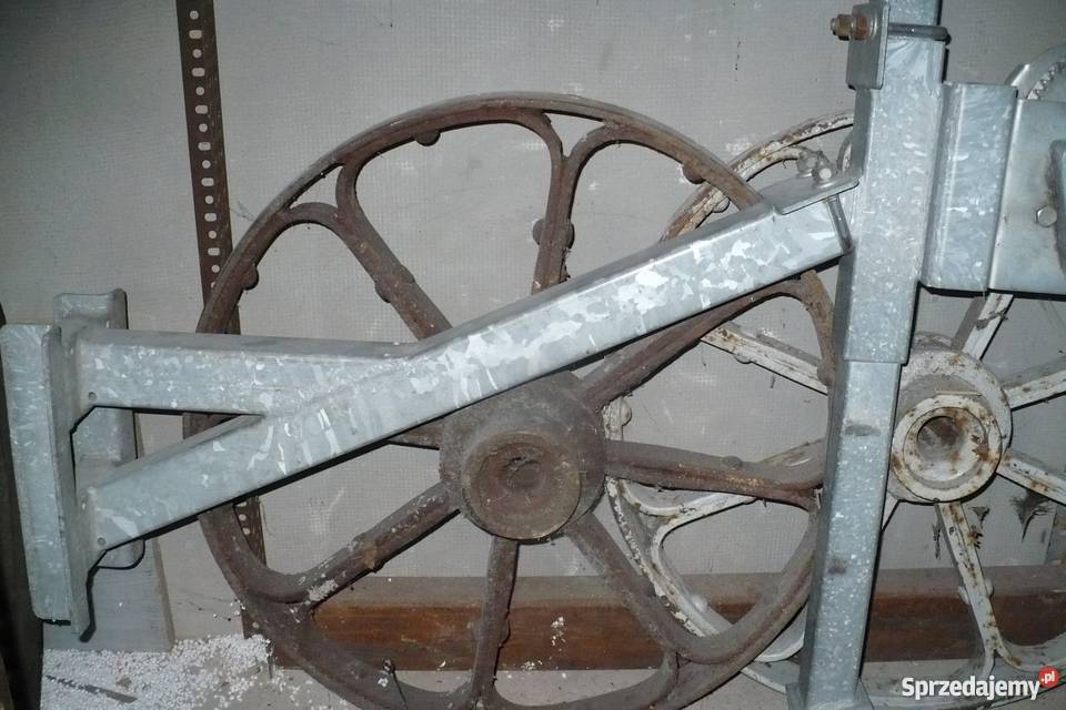 Laweta armatnia zabytek Kolo kute Architektura ogrodowa Toruń