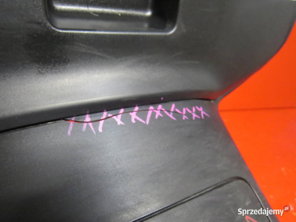 SUZUKI BURGMAN 400 250 07 k7 kokpit schowek mazowieckie