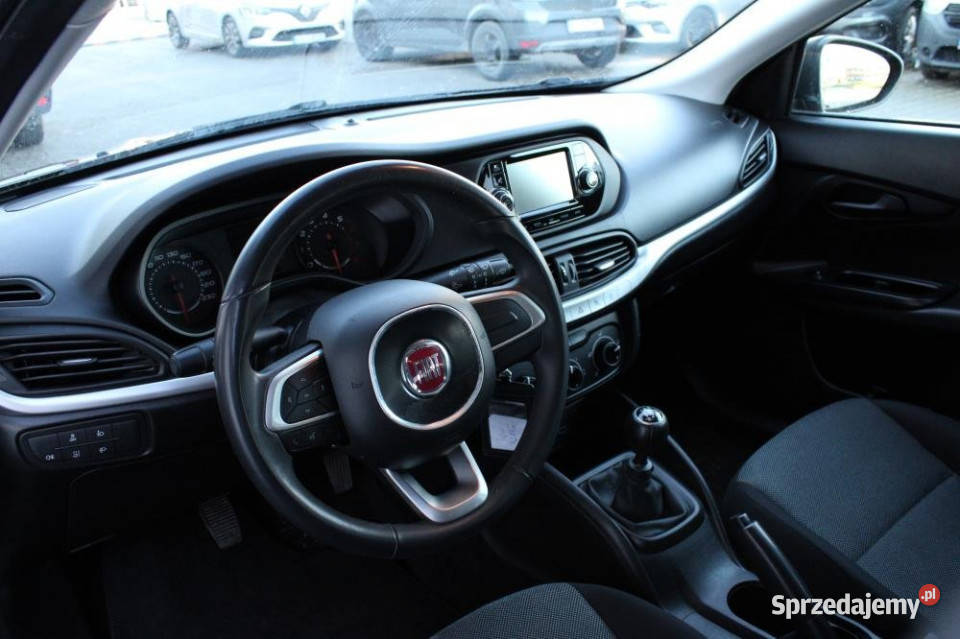 FIAT Tipo 2020r Salon Czujniki tył StartStop U