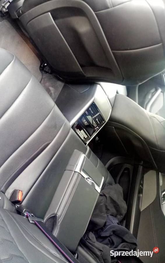 Piękna czarna perełka BMW M850I XDRIVE produkcji Rok produkcji 2020