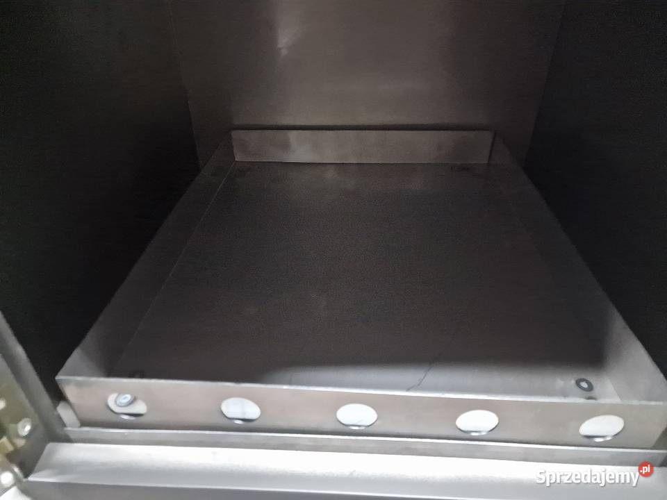 Wędzarnia ogrodowa metalowa