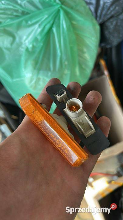 Sprzedam kierunkowskazy do bmw e36 osobowe Płock