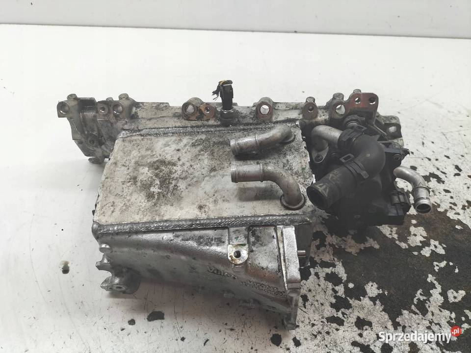 KOLEKTOR SSĄCY INTERTCOOLER 04L129766AL 20 TDI sprzedam
