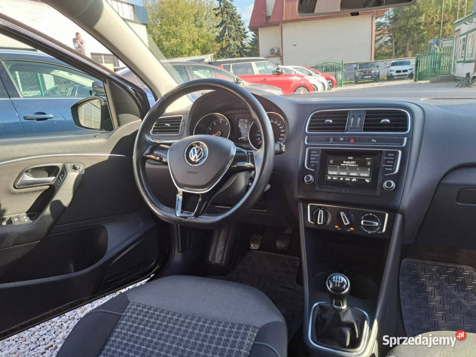 Volkswagen Polo 12 TSI SALON 100 bezwypadkowy 1 118000km mazowieckie Warszawa sprzedam