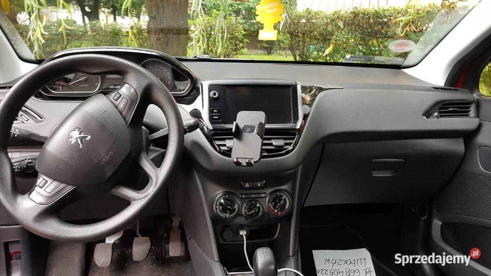 Peugeot 208bluehdi
