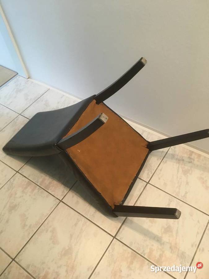 Krzesła 5 sztuk jedno do renowacji Szczecin