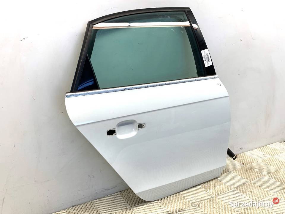 DRZWI PRAWY TYŁ AUDI A4 B8 SedanLimuzyna 0715 sprzedam
