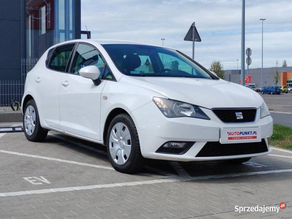 SEAT Ibiza 2015r salon Bezwypadkowy tempomat Poznań