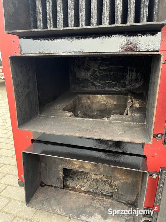 Piec z kotłem na trociny o mocy 100 kW z Tarnów