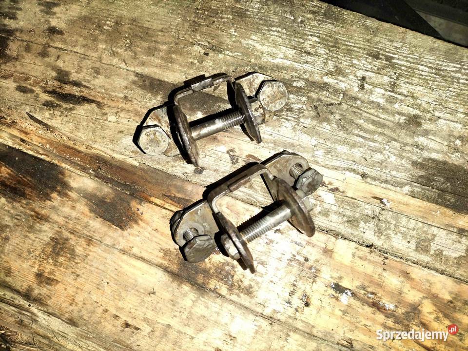 Uchwyty łączników tylnego stabilizatora BMW E46 Poręba