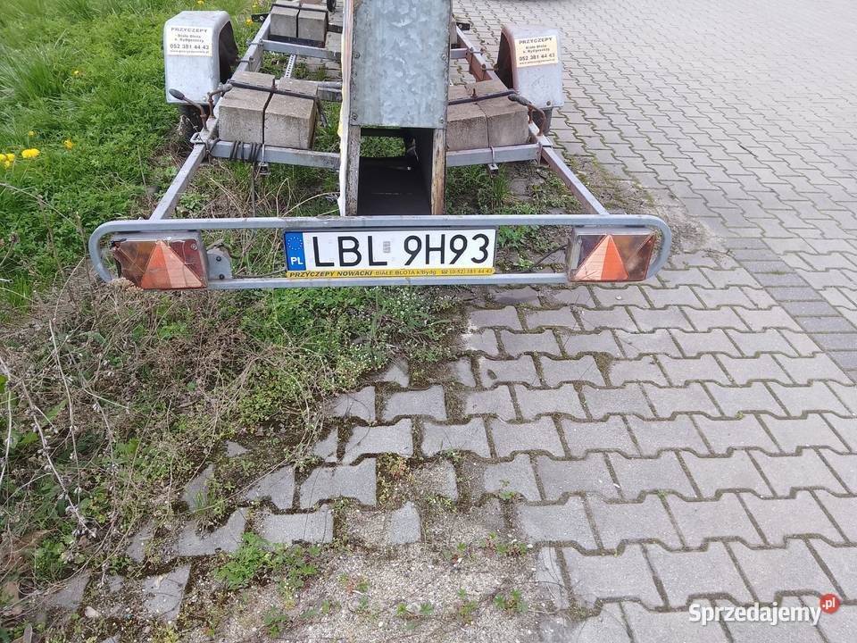 Przyczepa reklamowa Niewiadów Poznań