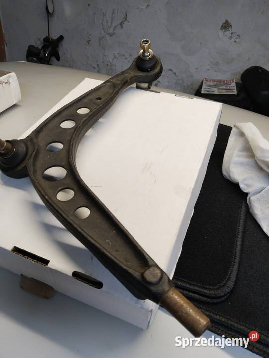 Wachacz przedni prawy Bmw E 36 Będzin