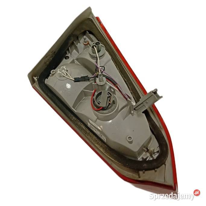 Lampa tylna prawa Ford Focus III Kombi