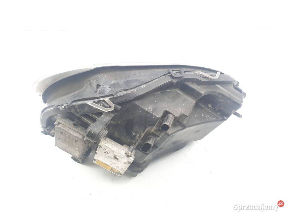 LAMPA LEWA PRZÓD MERCEDES RKLASA W251 320 PRZED