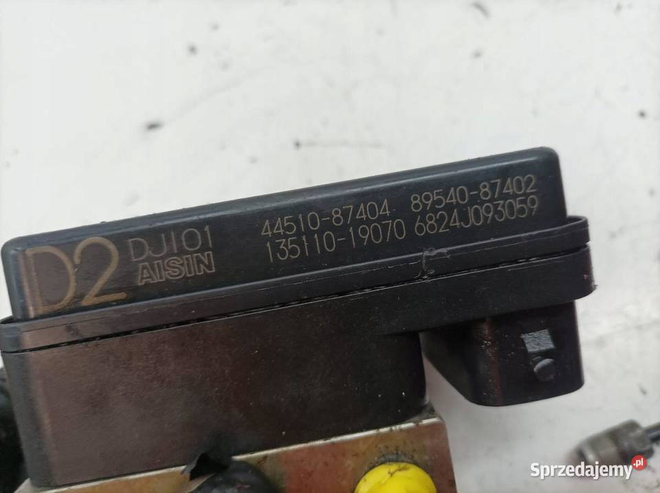 POMPA ABS 4451087404 8954087402 Daihatsu Terios