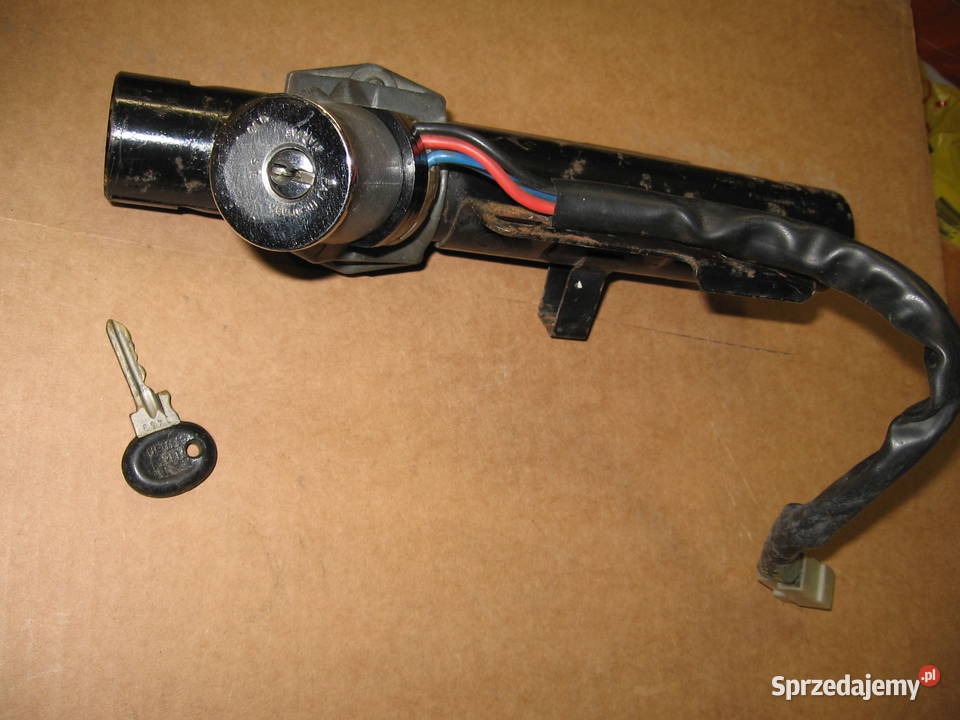 Fiat 126p FSM Bambino stara kolumna kierownicza osobowe