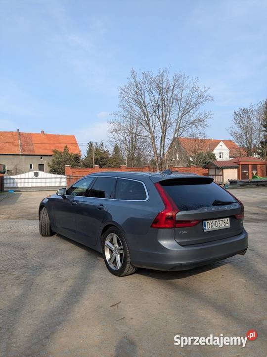 Volvo V90 IntelliSafeautopilot Biala skóra super