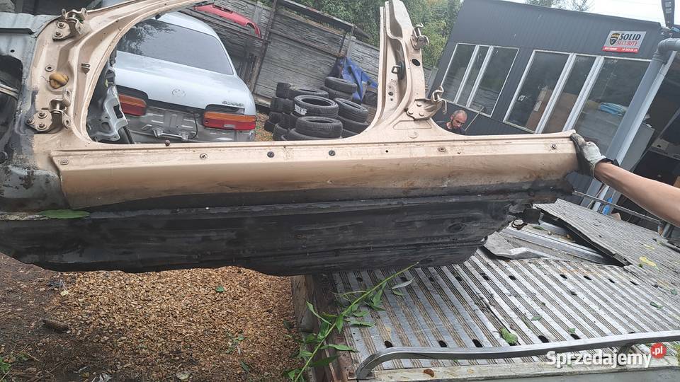 Próg z słupkiem Lexus LS400 UCF10 93r Stan Częstochowa