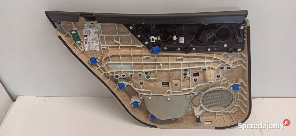 VOLVO V60 CC BOCZEK DRZWI PRAWY TYŁ 31662057