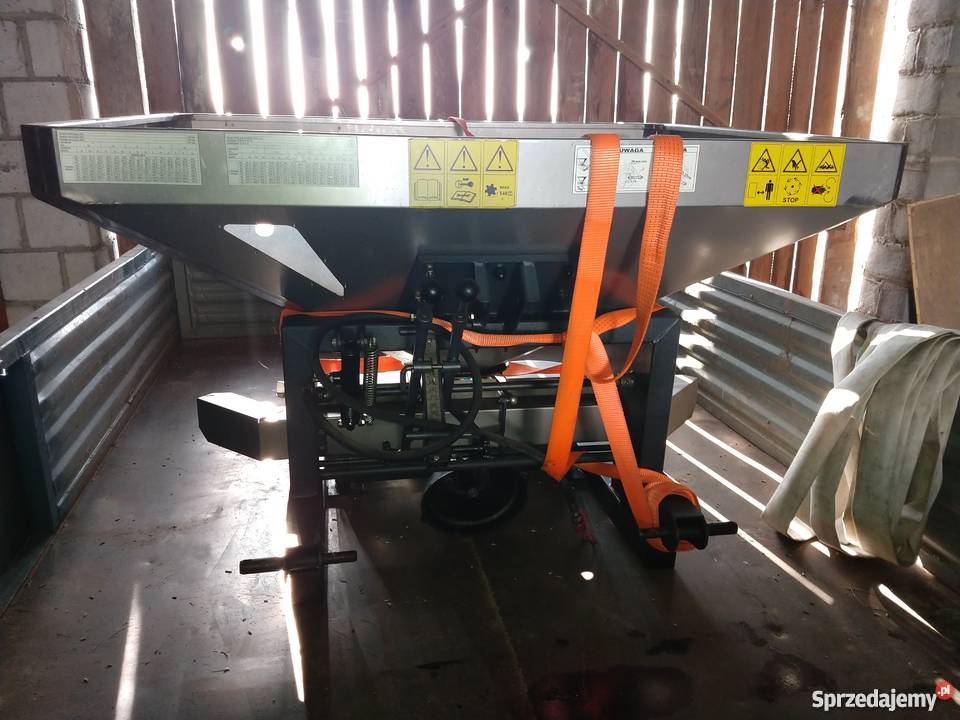 sprzedam rozsiewacz Langrennie rauch amazone Nawożenie sprzedam