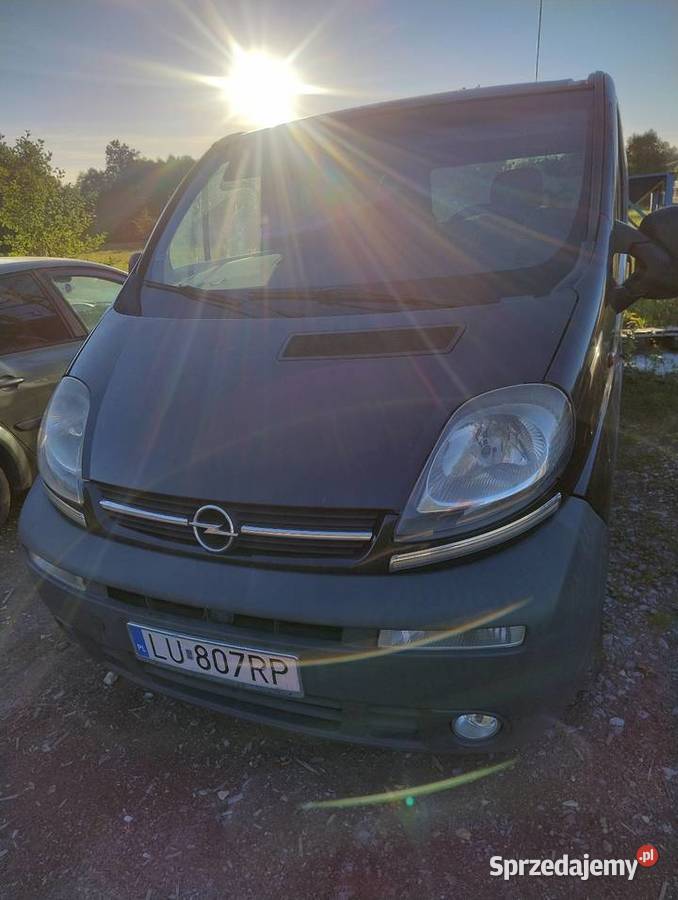 Opel Vivaro 19 dti 9 osobowy bus 4/5