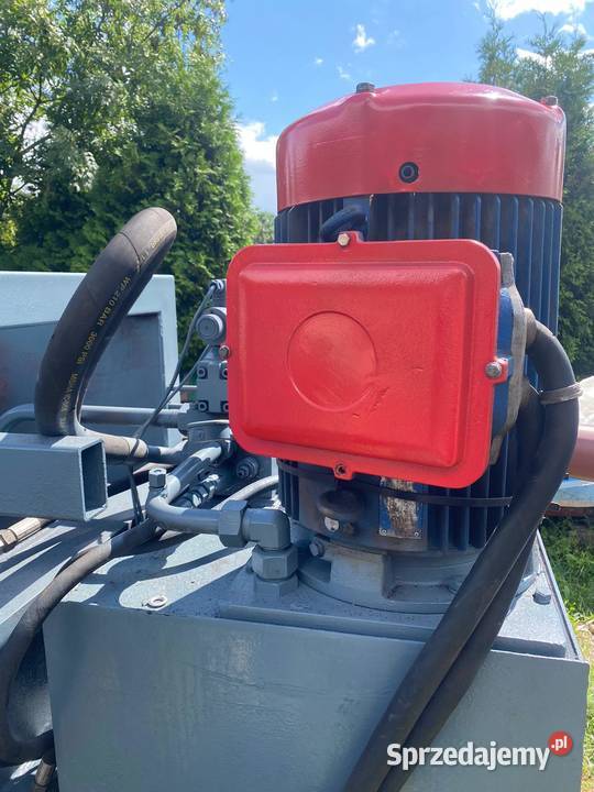 Prasa Hydrauliczna kanałowa pozioma Belownica Trzebinia