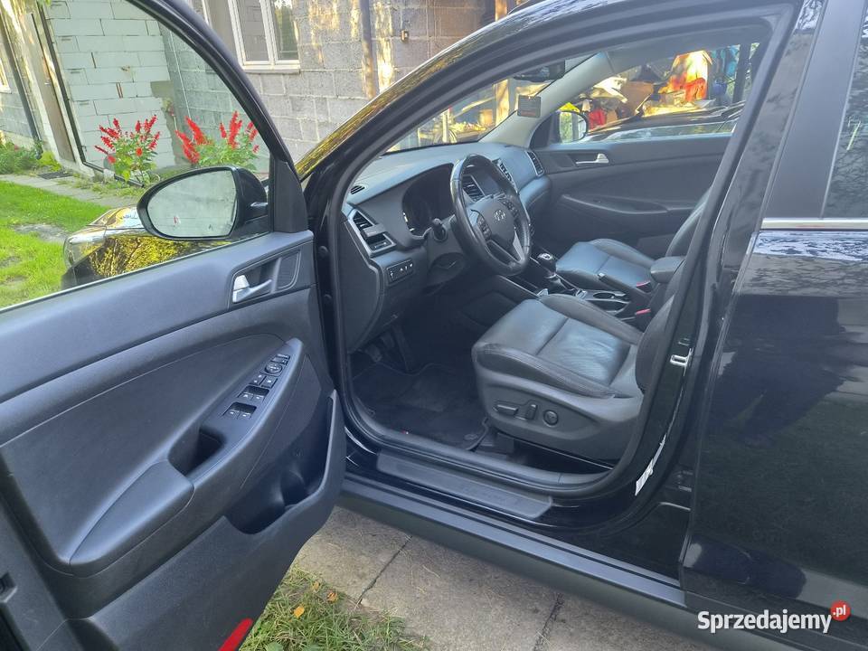 Hyundai Tucson 20 CRDI 4x4 Najbogatsza wersja Skierniewice