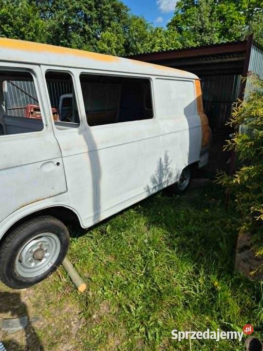 1976 Barkas B1000 8 osób naprawie blacharskiej benzyna łódzkie Andrespol