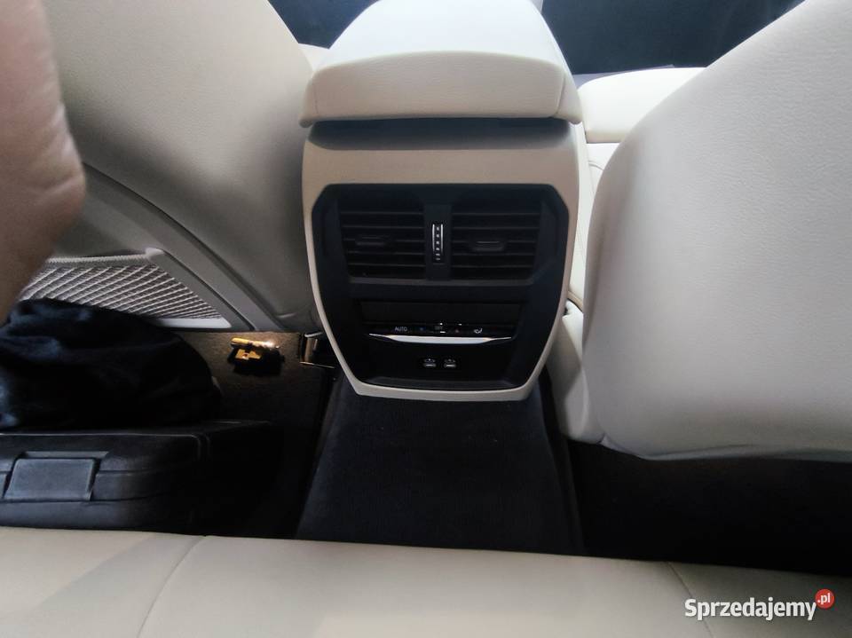 BMW 3 G20 20D Bezwypadkowy 2021 prywatny z Katowice