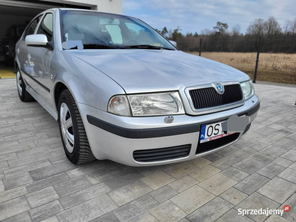 SKODA OCTAVIA 20 BENZYNA Rok produkcji 2003 Strzelce Opolskie