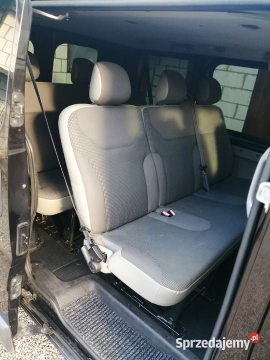 Opel Vivaro 20 Cdti 114 9 osobowy Samochody osobowe Tomaszów Lubelski