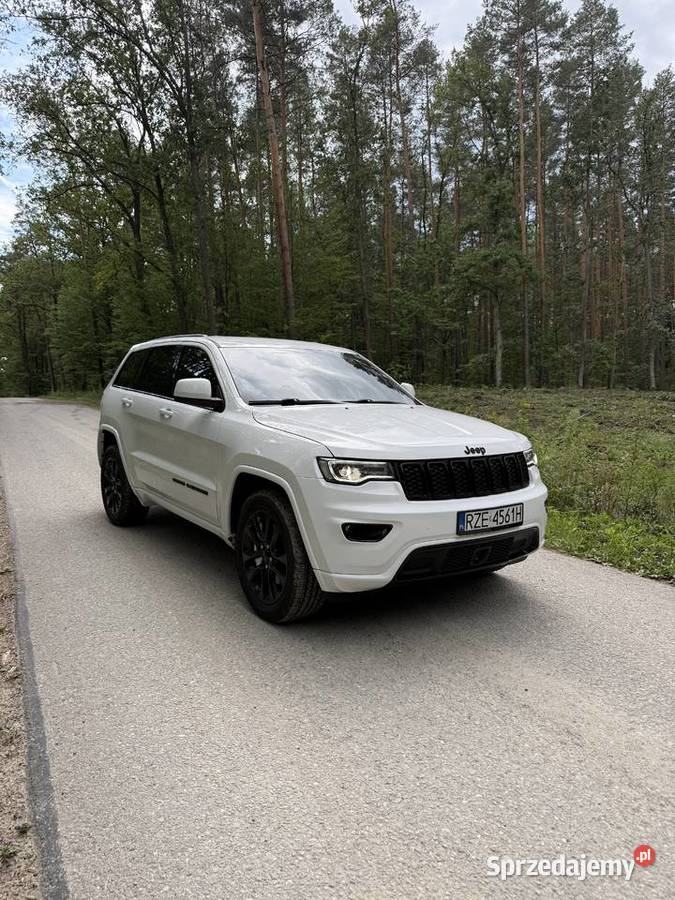 JEEP Grand Cherokee 36L automat autoalarm Grand Cherokee Zaczernie
