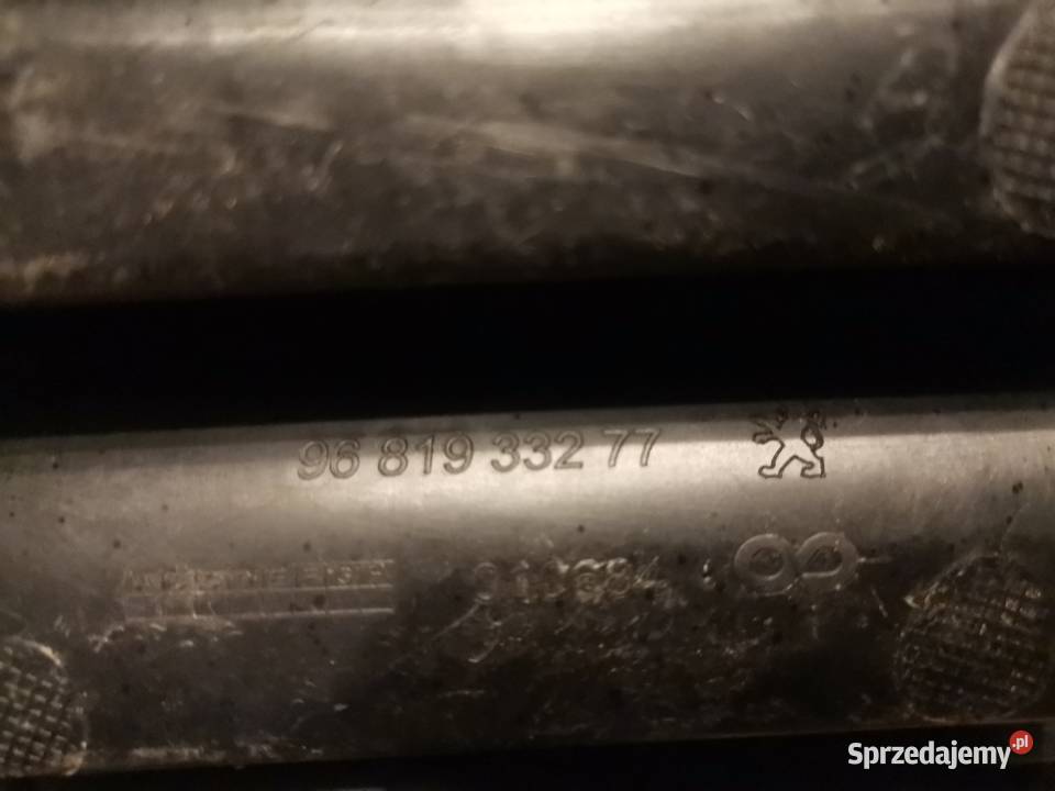 PEUGEOT 207 PRAWA KRATKA ZDERZAKA PRZÓD