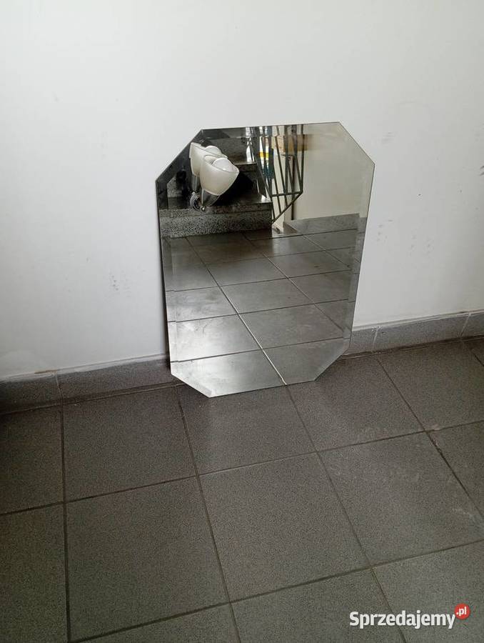 Lustro z oświetleniem 70 x 50 Lublin