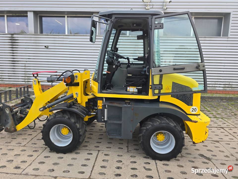 ŁADOWARKA KOŁOWA HYTEC ZL10 2019R 611 MOTOGODZIN wielkopolskie Kórnik