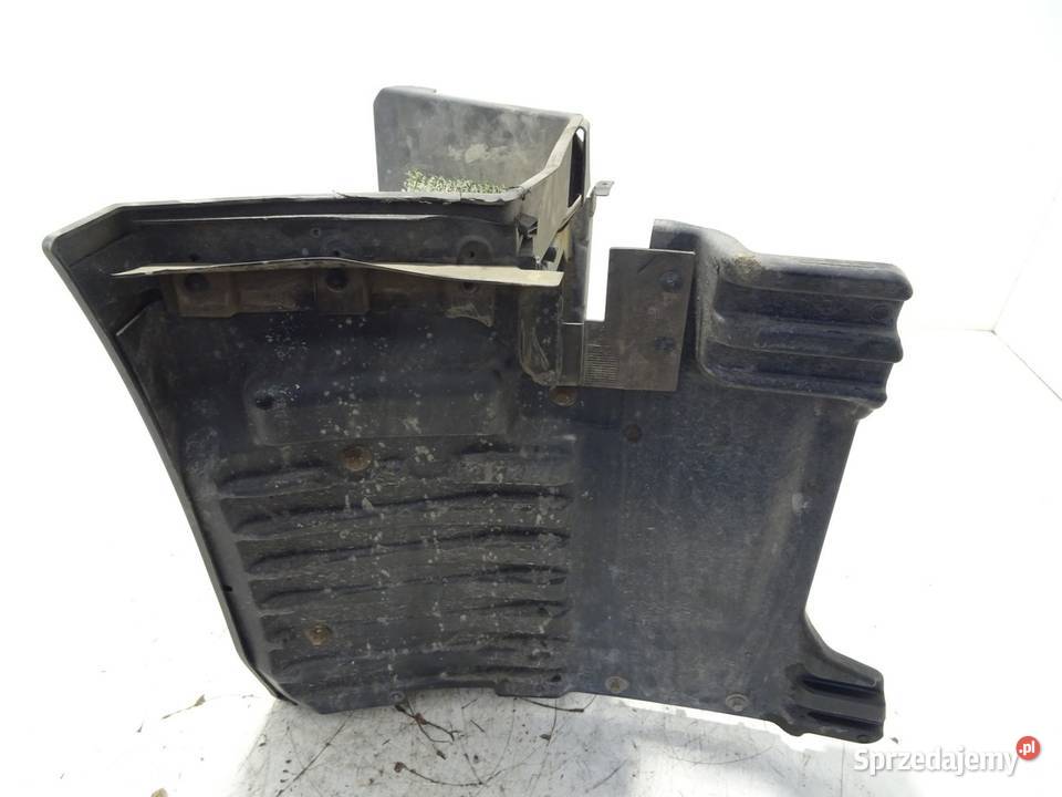 STOPIEŃ KABINY LEWY RENAULT TRUCKS T 82574835 Progi