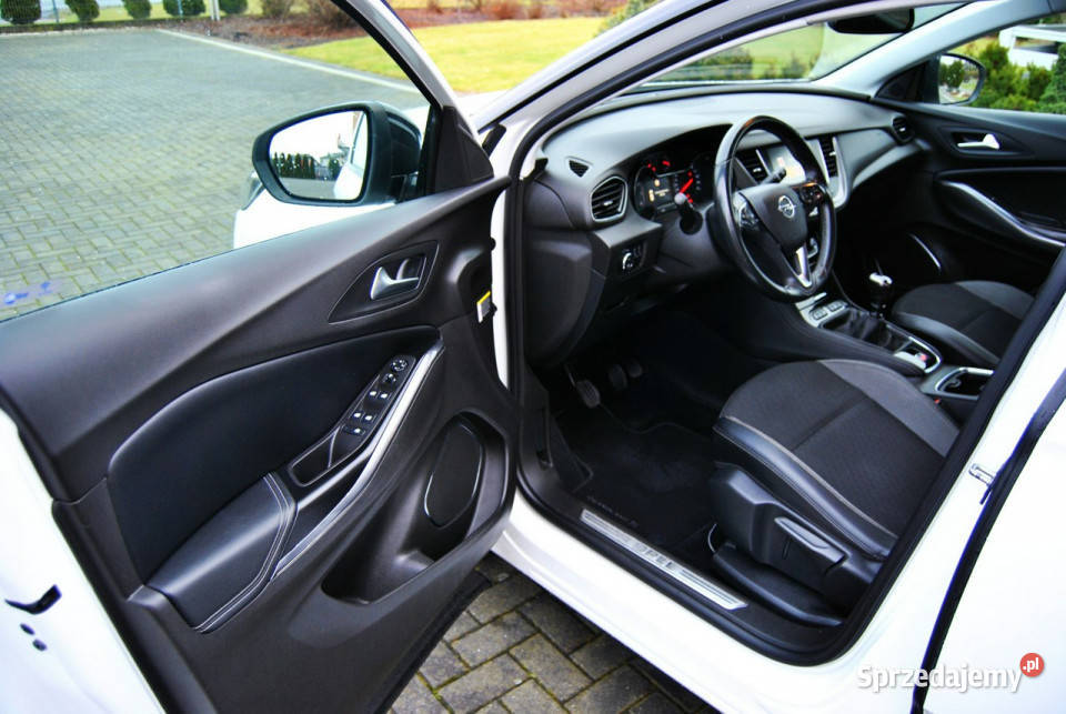 Opel Grandland X NAVICarPlayAndroidAuto Oryginał gniazdo AUX Modliborzyce