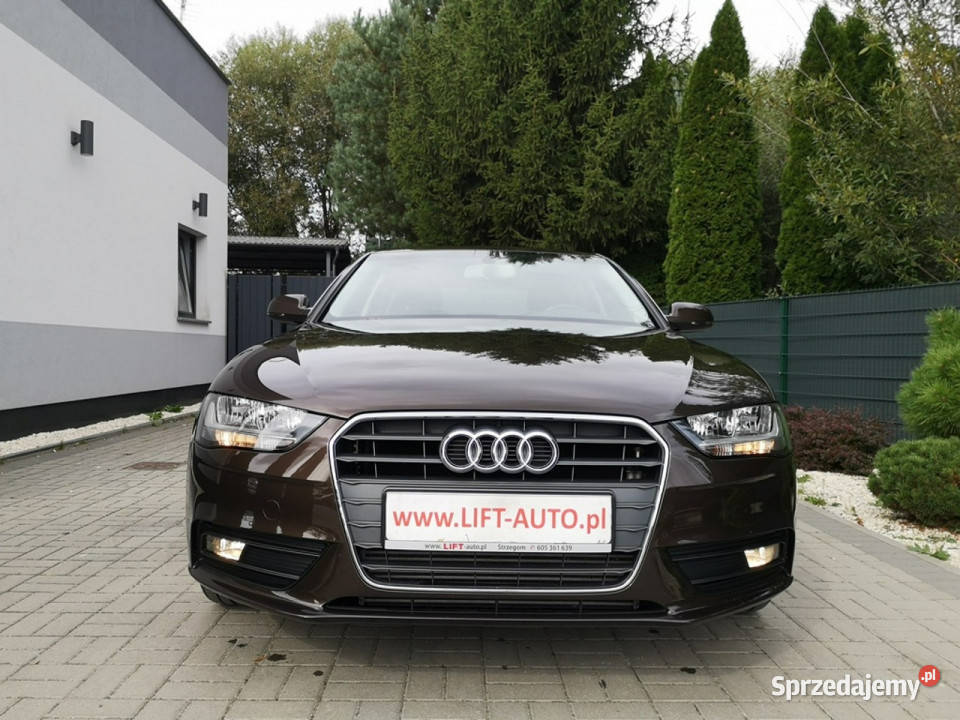 Audi A4 18 TFSI 170 Klimatronik Alu 17 Servis elektrochrom. lusterko wst. Strzegom sprzedam